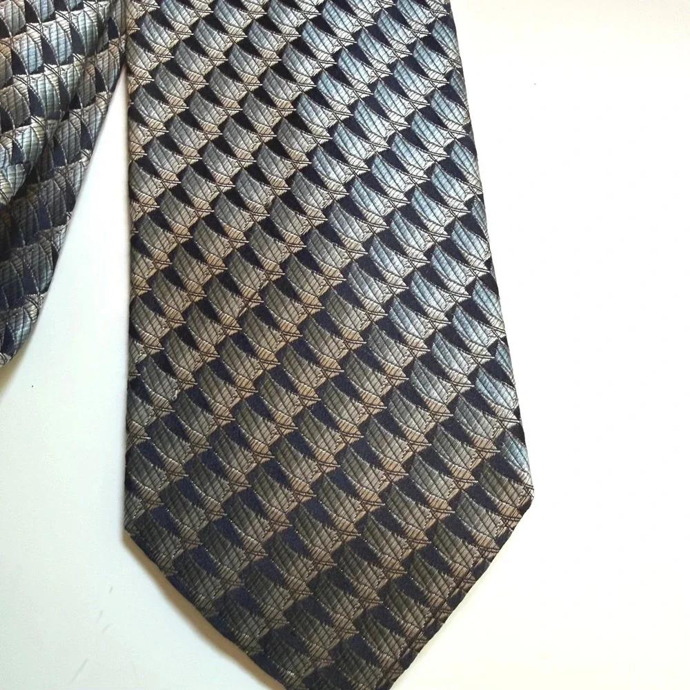 Ermenegildo Zegna Silk Tie One Sz Blue Grey Geometric Woven Made in Italy Luxury